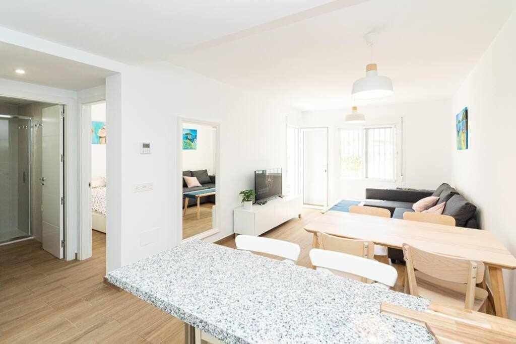 Casablanca 4 Apartamento Con Jardin Privado Fuengirola Luaran gambar
