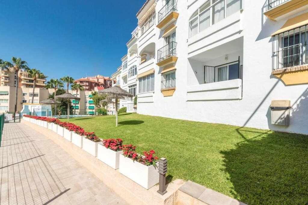 Casablanca 4 Apartamento Con Jardin Privado Fuengirola Luaran gambar